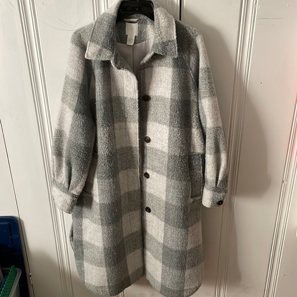 H&M Jackets & Blazers - H&M Flannel Wool Shacket - S